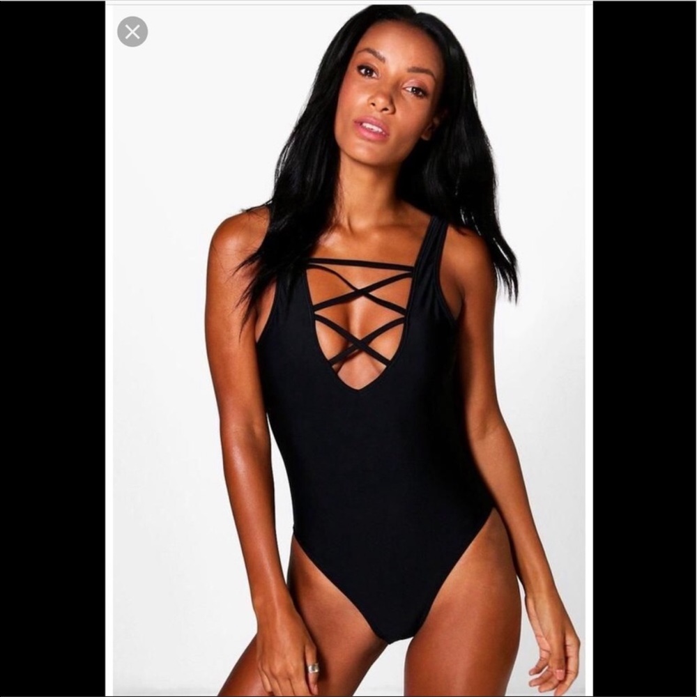 boohoo Italy Criss Cross Front swimsuit one piece